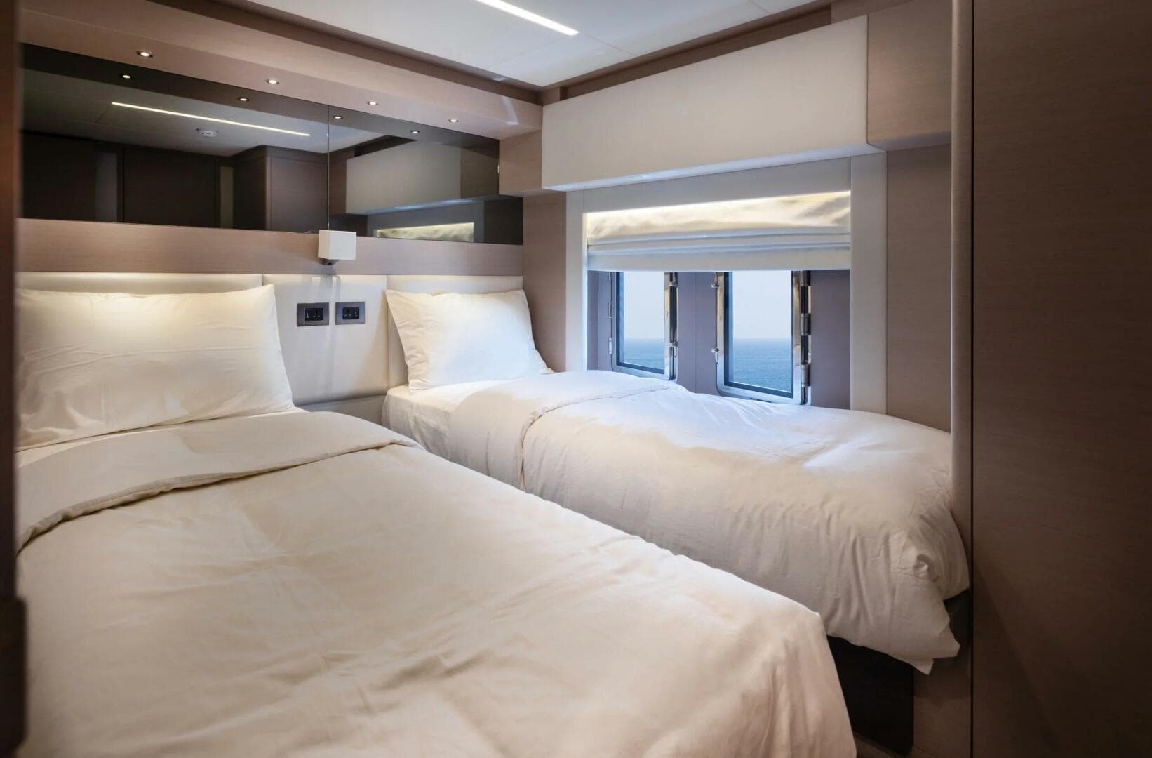 2022 Nomad Nomad 70 SUV