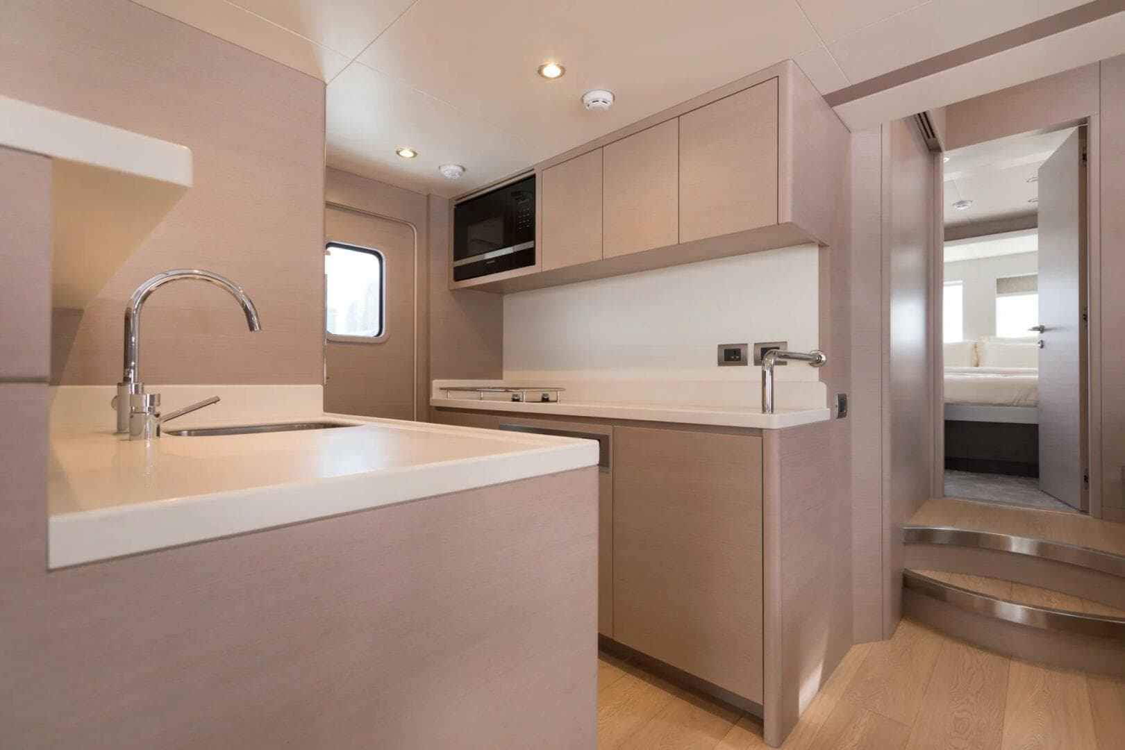 2022 Nomad Nomad 70 SUV