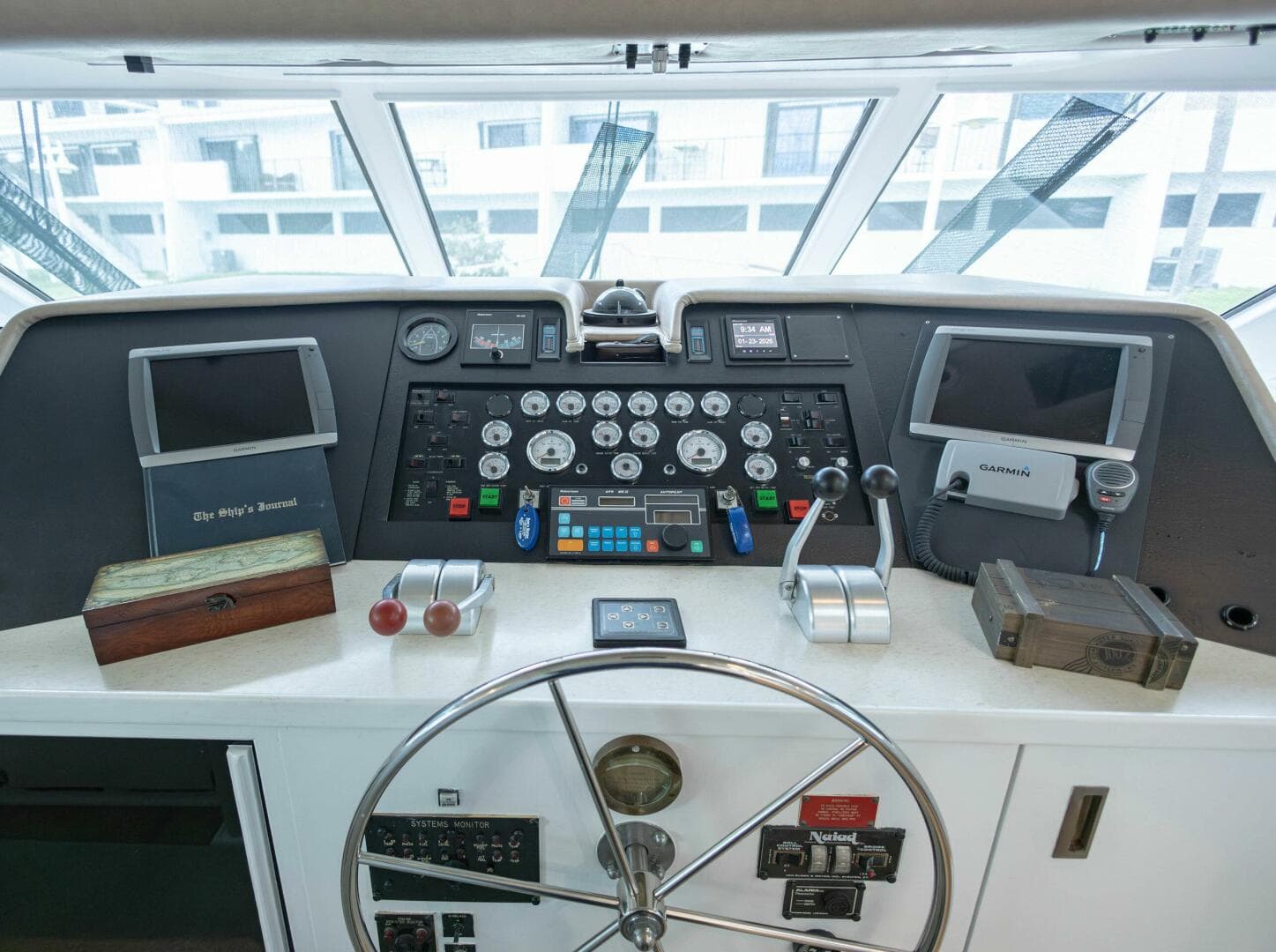 1989 Hatteras Cockpit Motor Yacht
