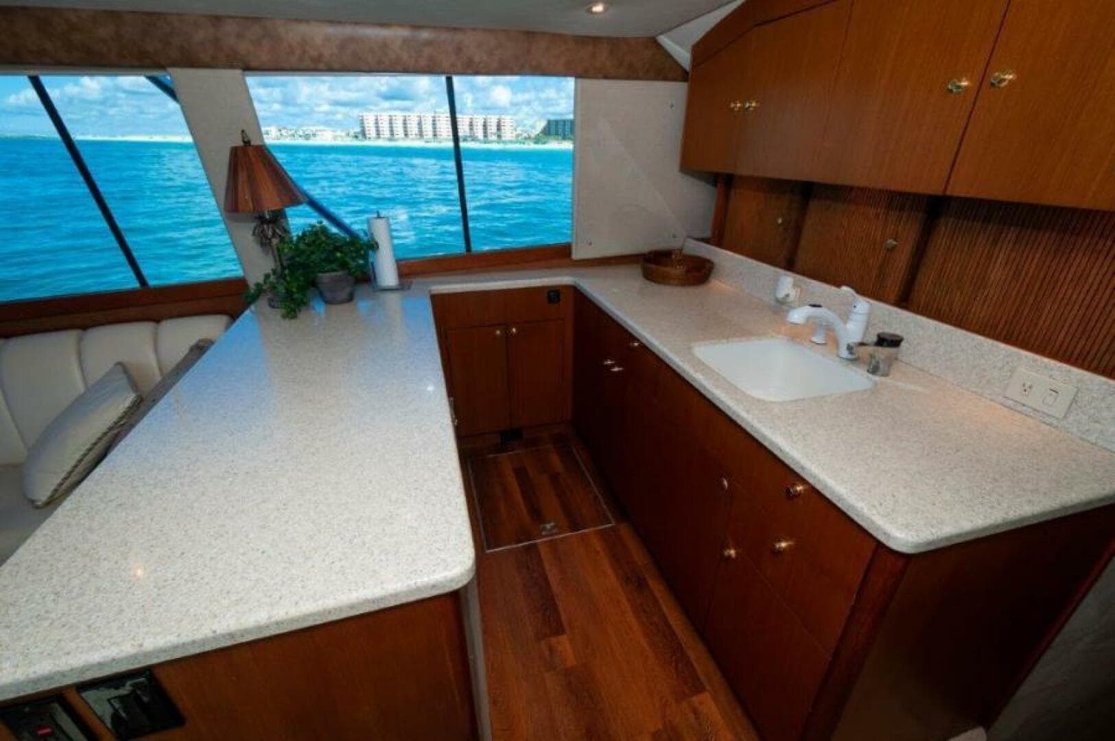 1998 Ocean Yachts 48 Super Sport Galley 4