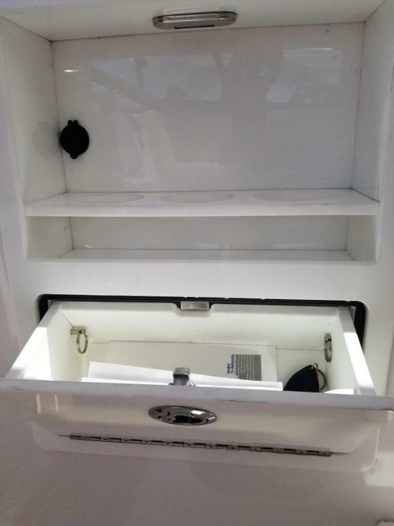 2021 Southport 33 DC