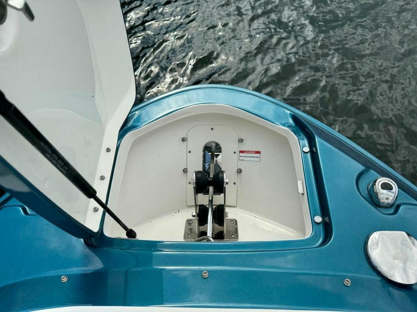 2021 Sea Ray 400 SLX OB