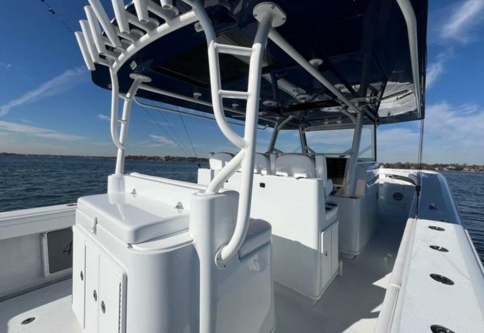 2023 Yellowfin 42 Offshore