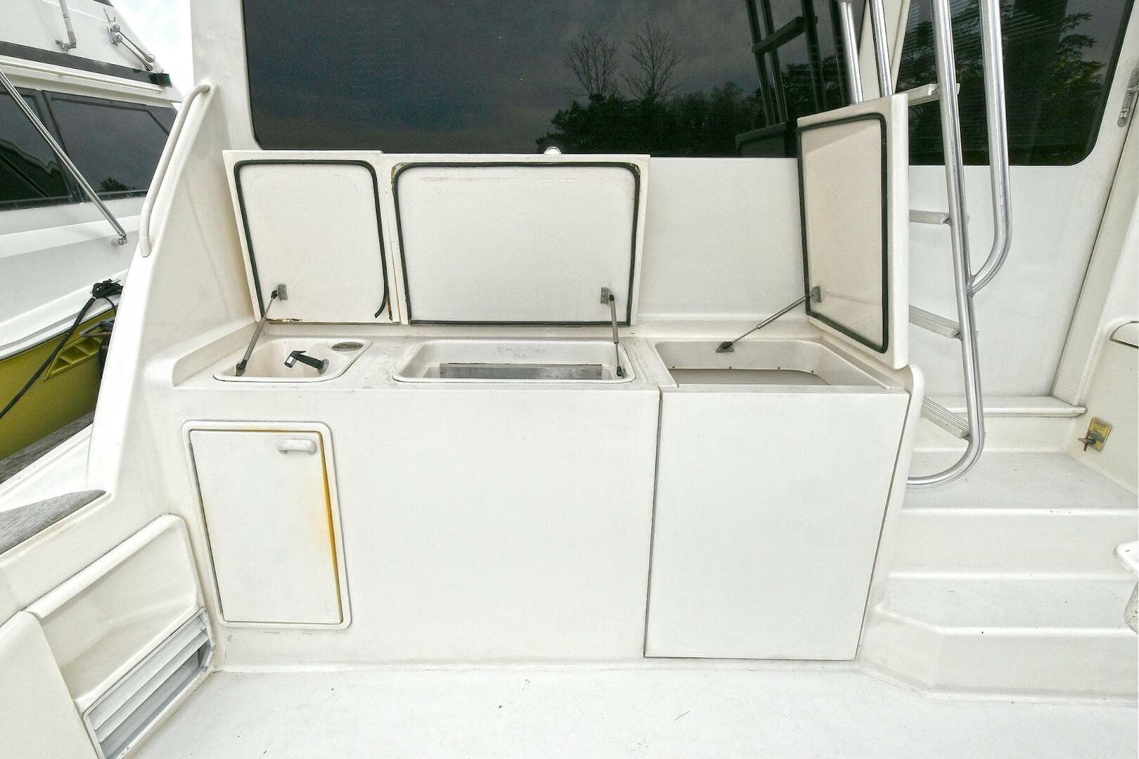 2001 Ocean Yachts 52 Super Sport