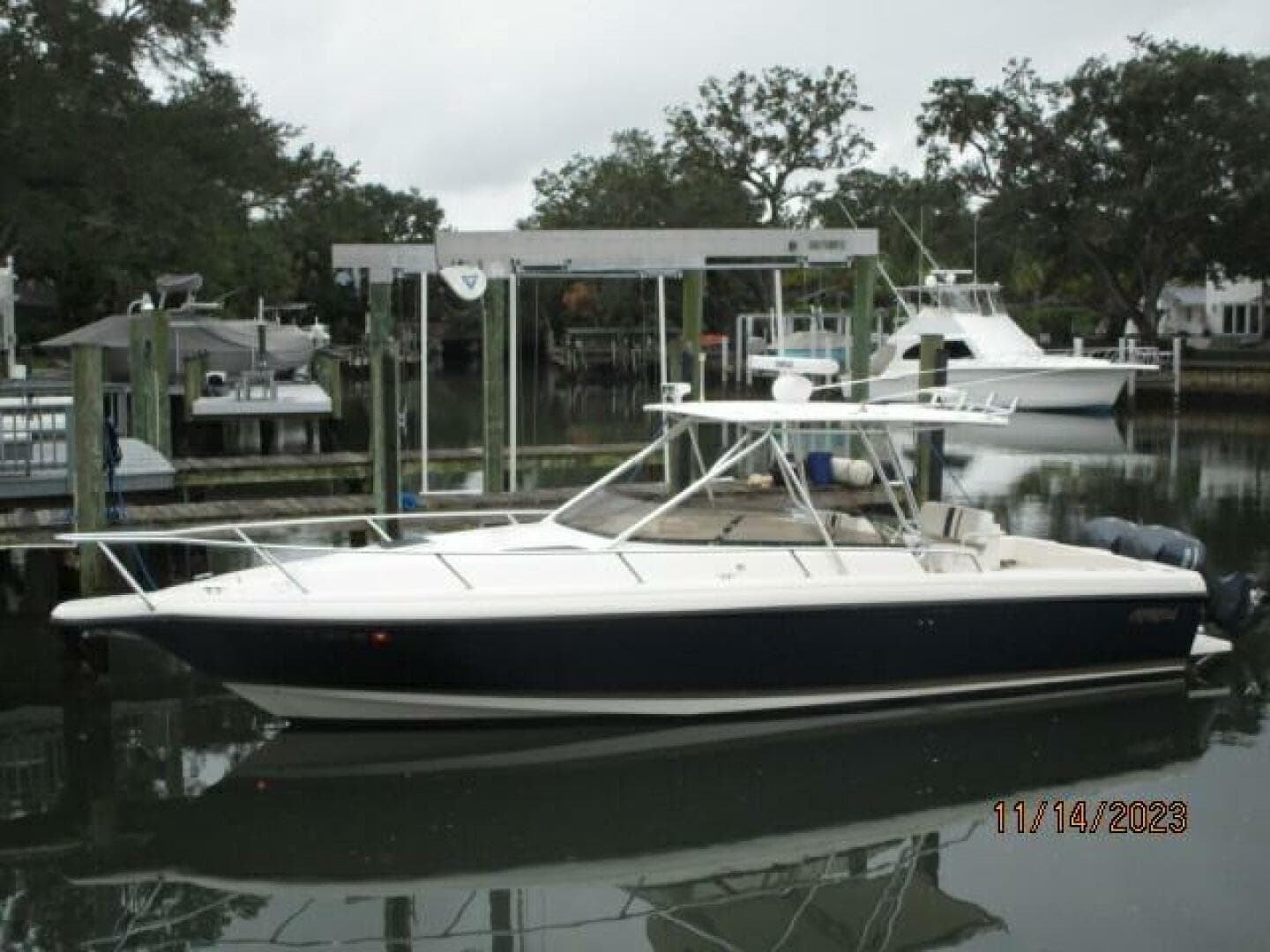 34' Intrepid port profile