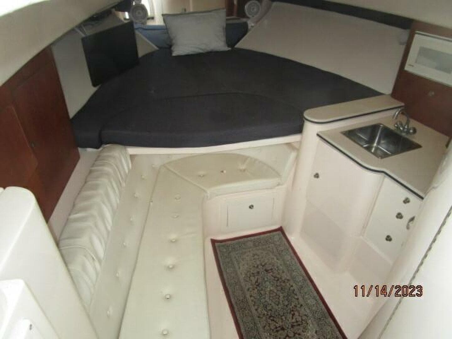 34' Intrepid cabin