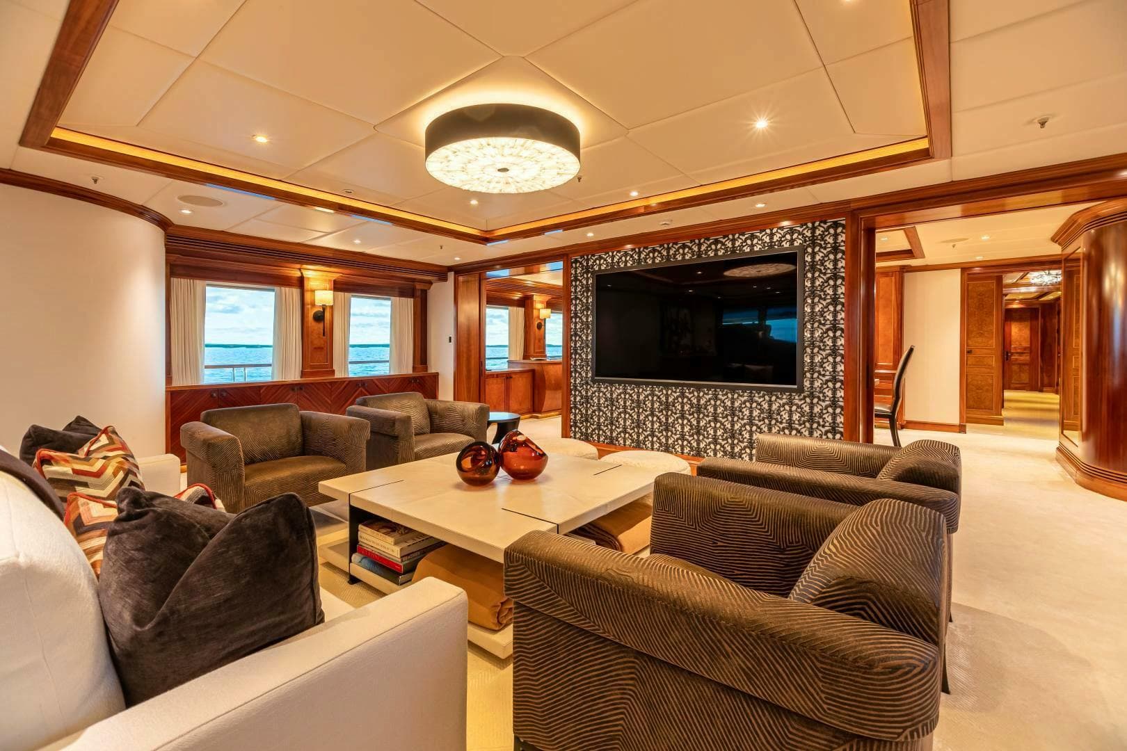 2009 Trinity Yachts Custom