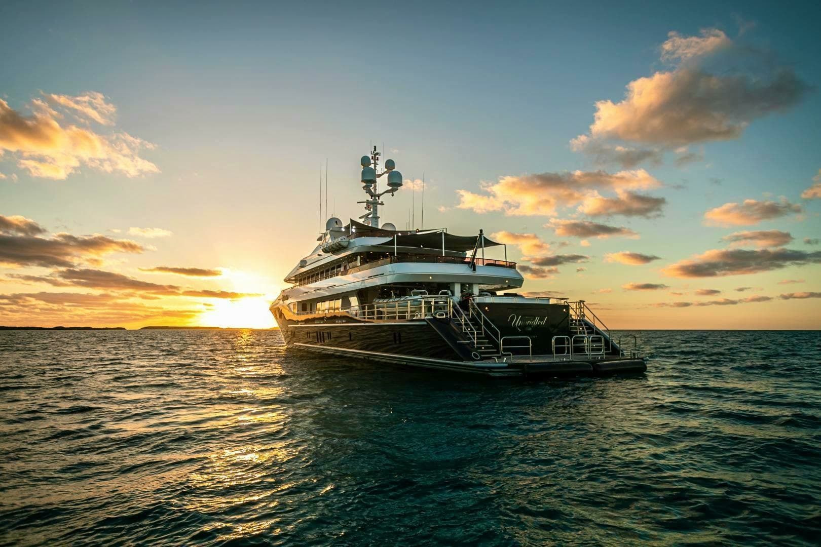 2009 Trinity Yachts Custom