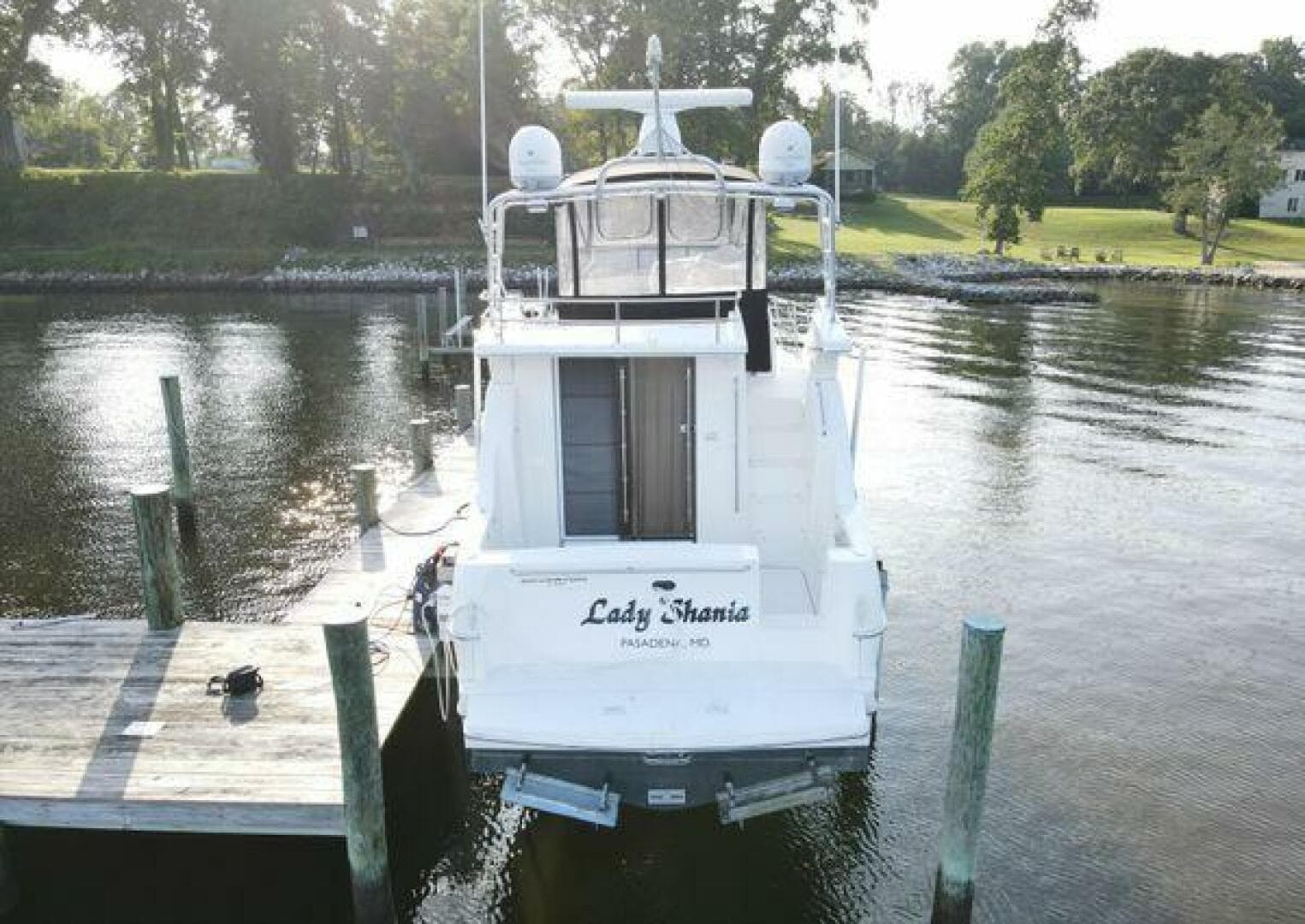 2002 Silverton 330 Sport Bridge