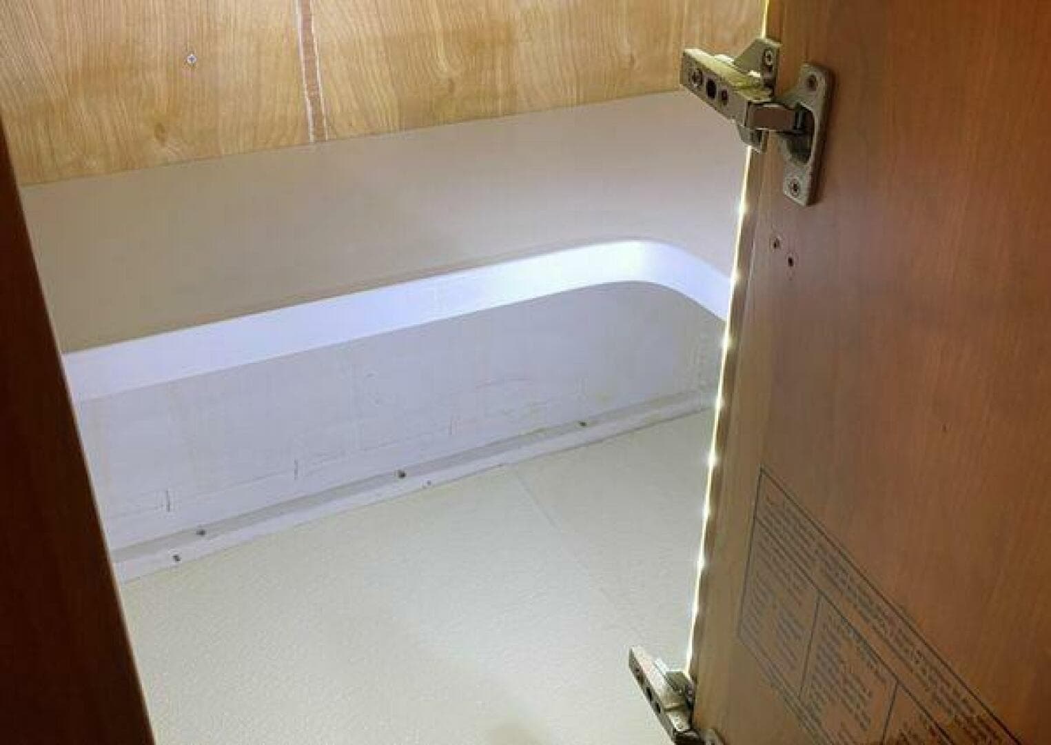 2002 Silverton 330 Sport Bridge