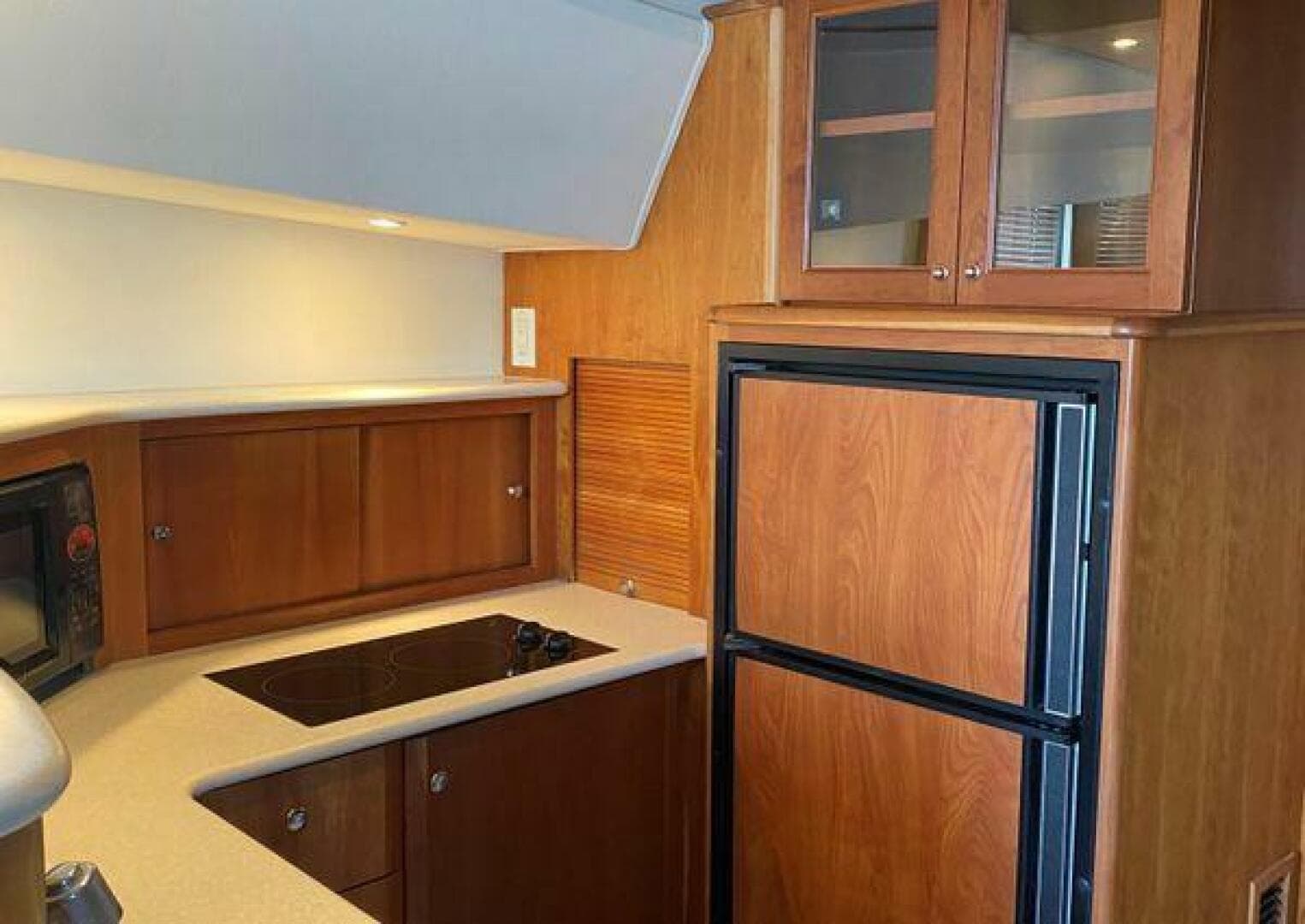 2002 Silverton 330 Sport Bridge