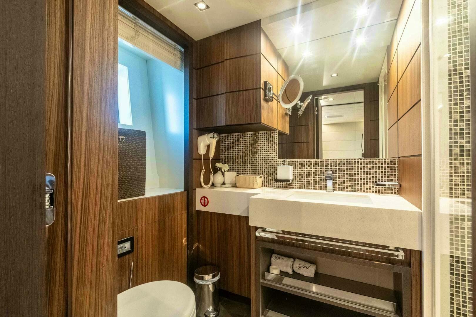 2015 Benetti Benetti Classic 121