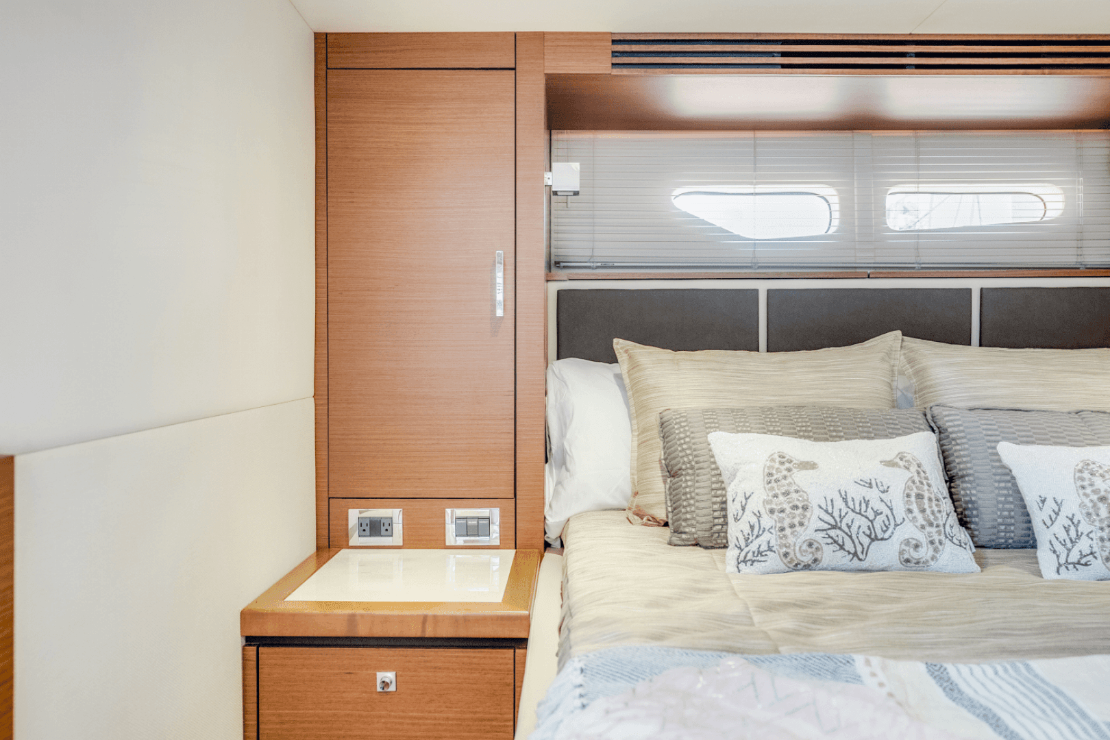 2013 Sea Ray 510 SUNDANCER