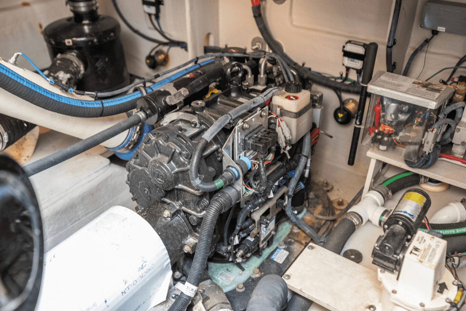 2013 Sea Ray 510 SUNDANCER