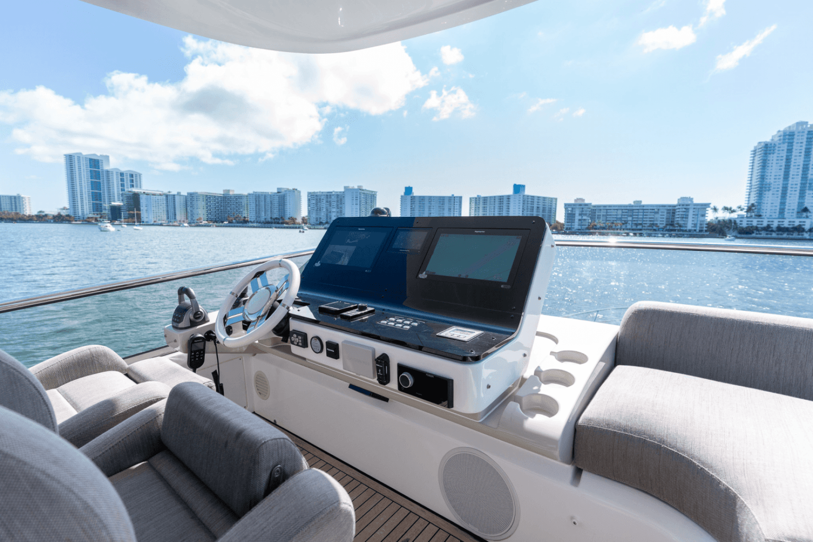 2023 Azimut 60 FLY