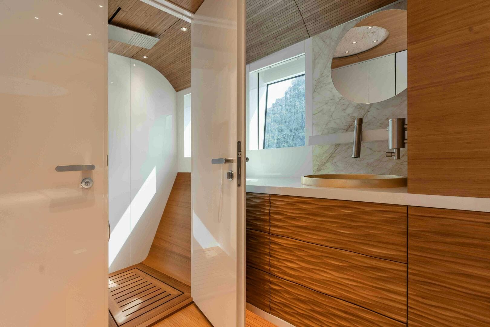 2024 Sarp Yachts Custom