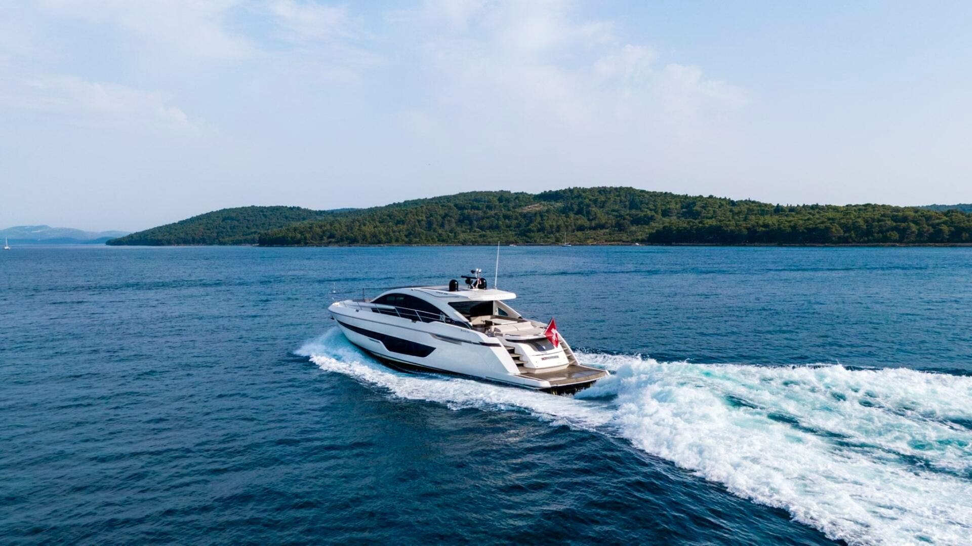 2019 Fairline 