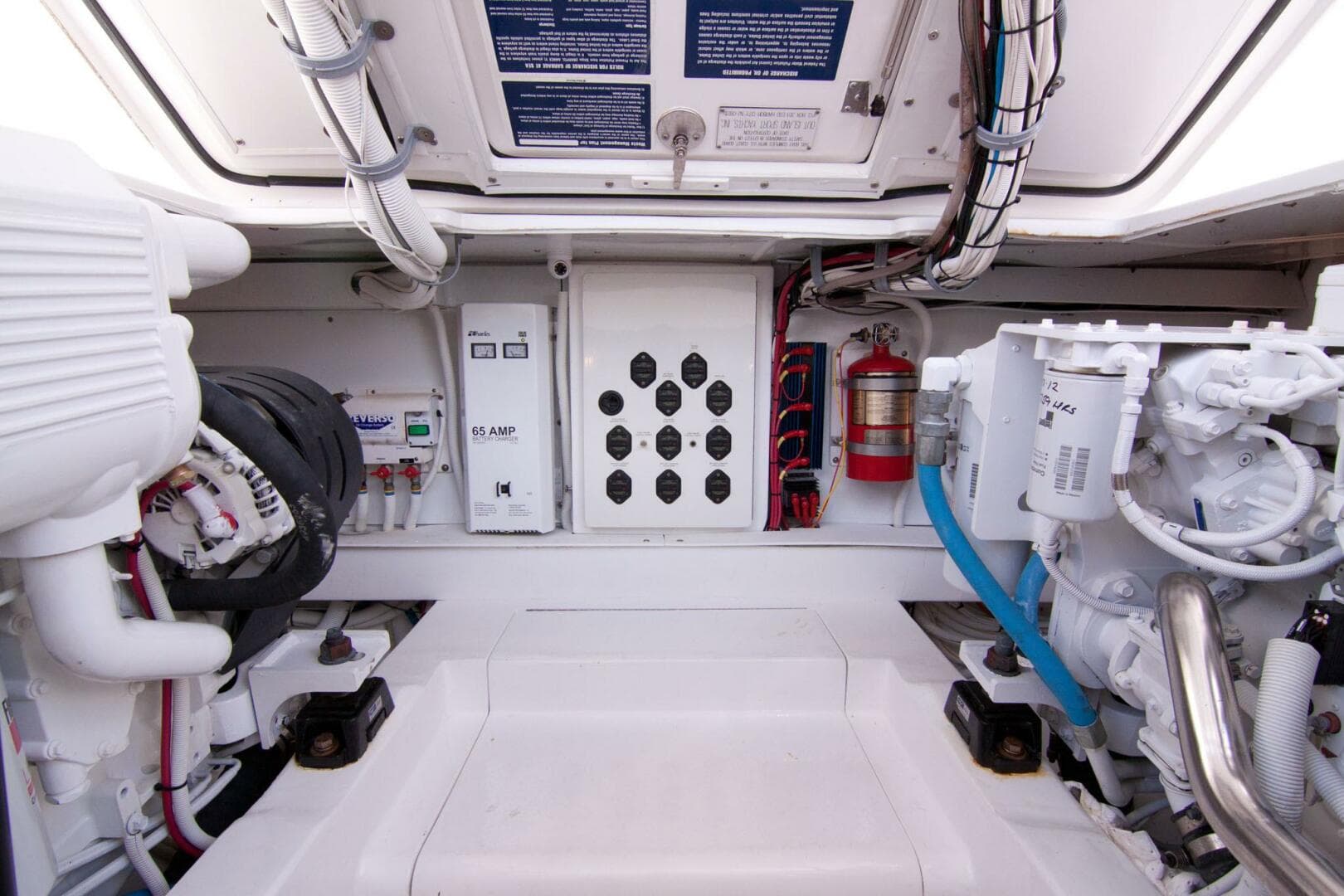 Out Island 38 Express-Engine Room