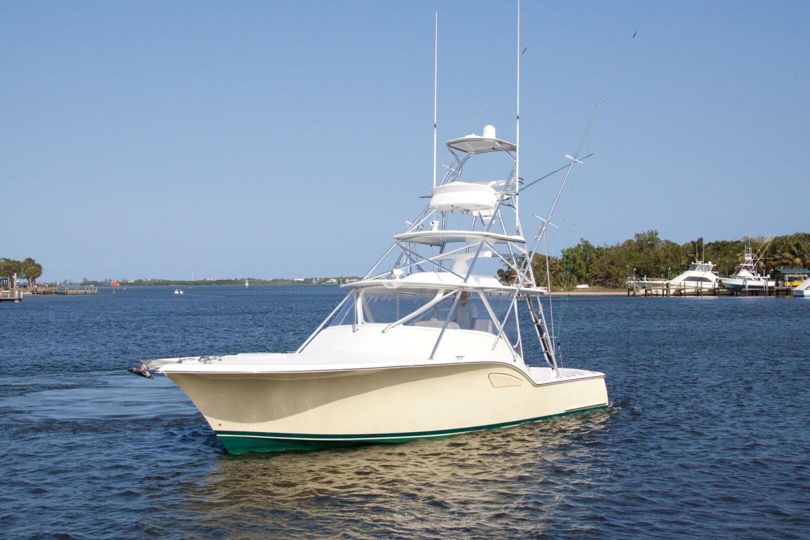 Out Island 38 Express-Profile