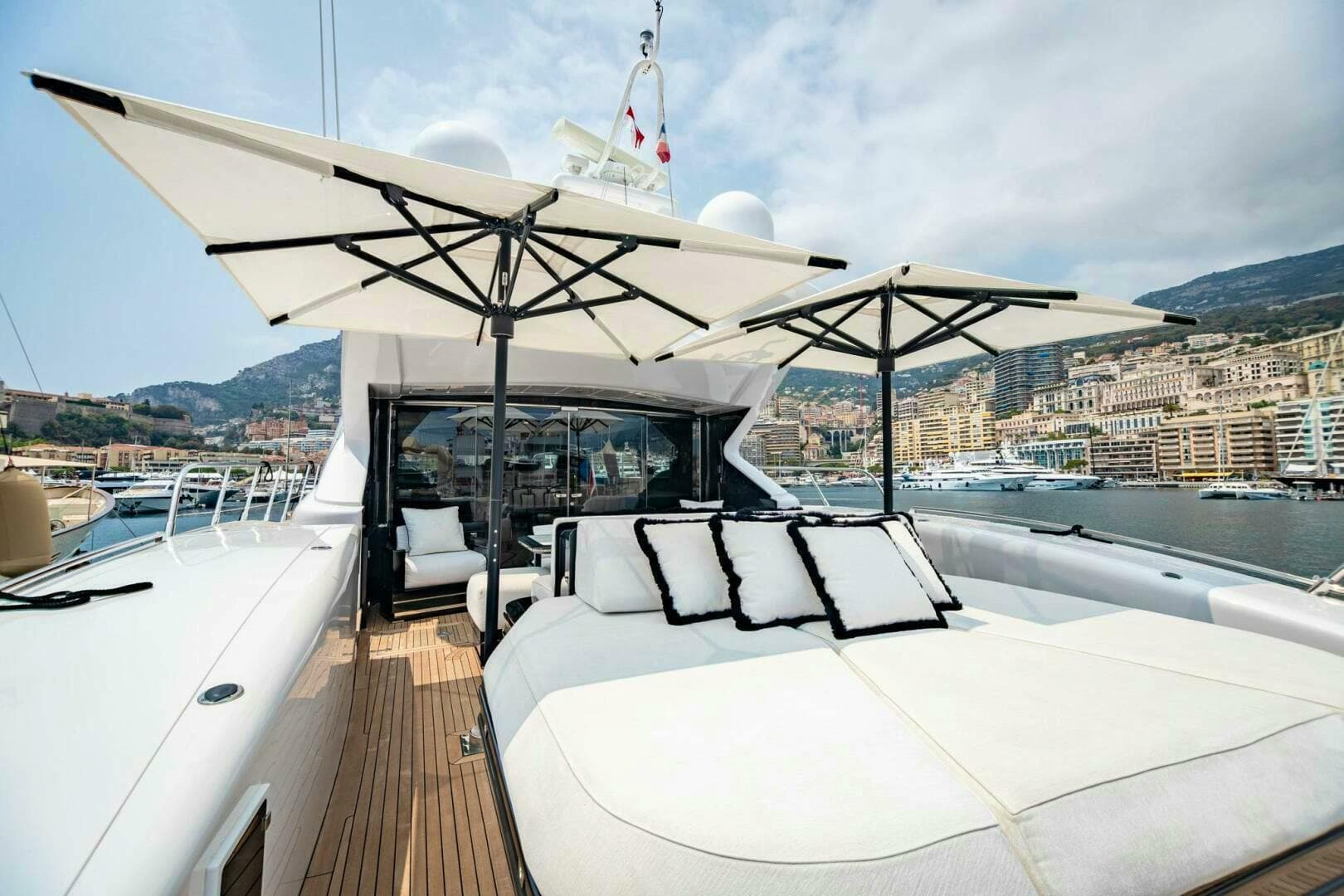 2013 Overmarine Mangusta 108