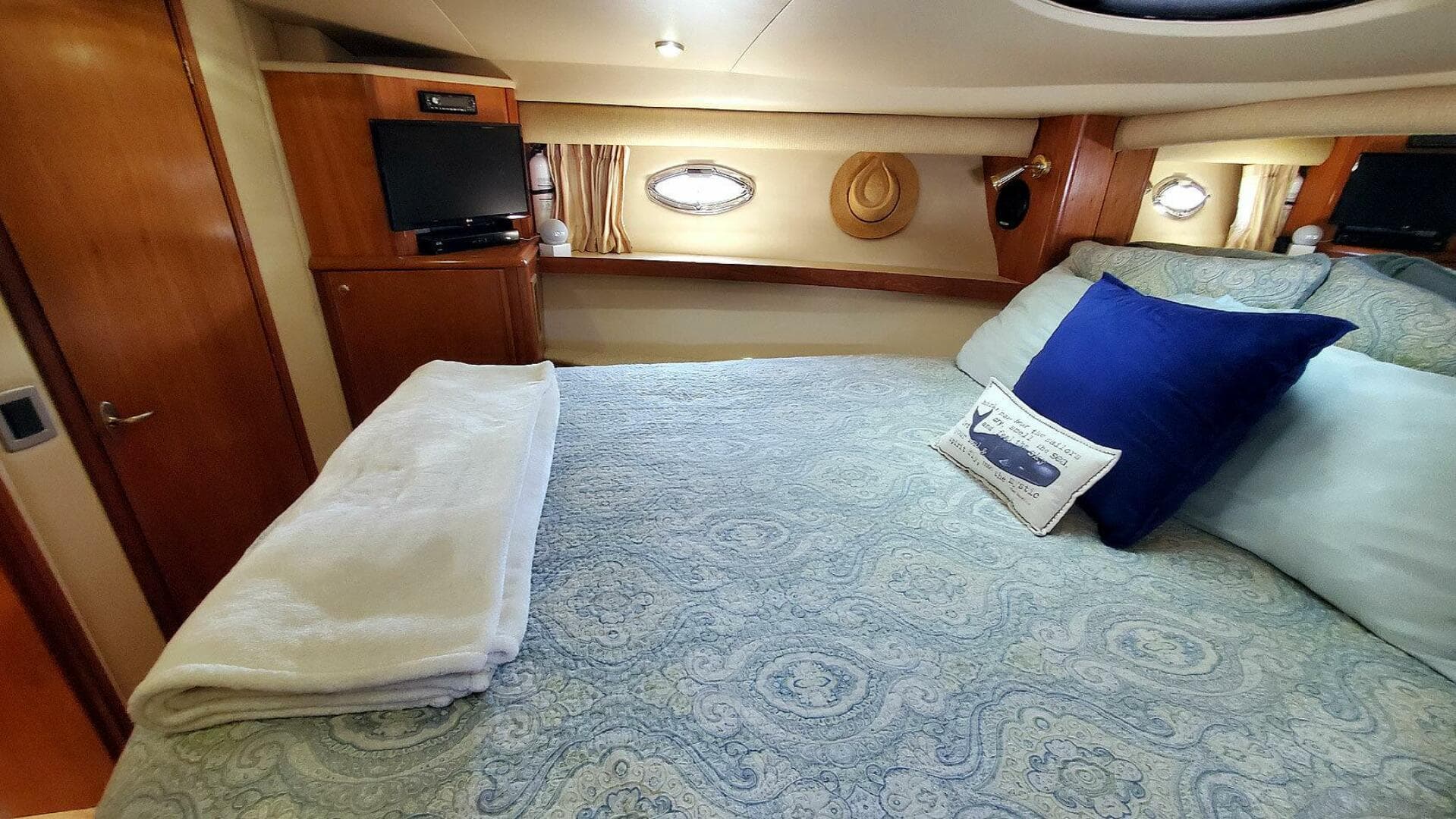Master Stateroom Port