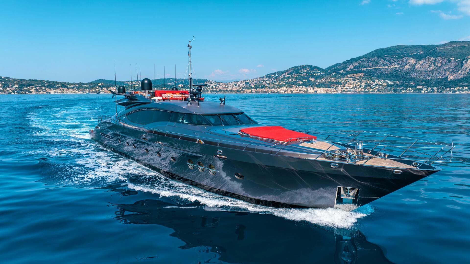 2009 Palmer Johnson Palmer Johnson 120