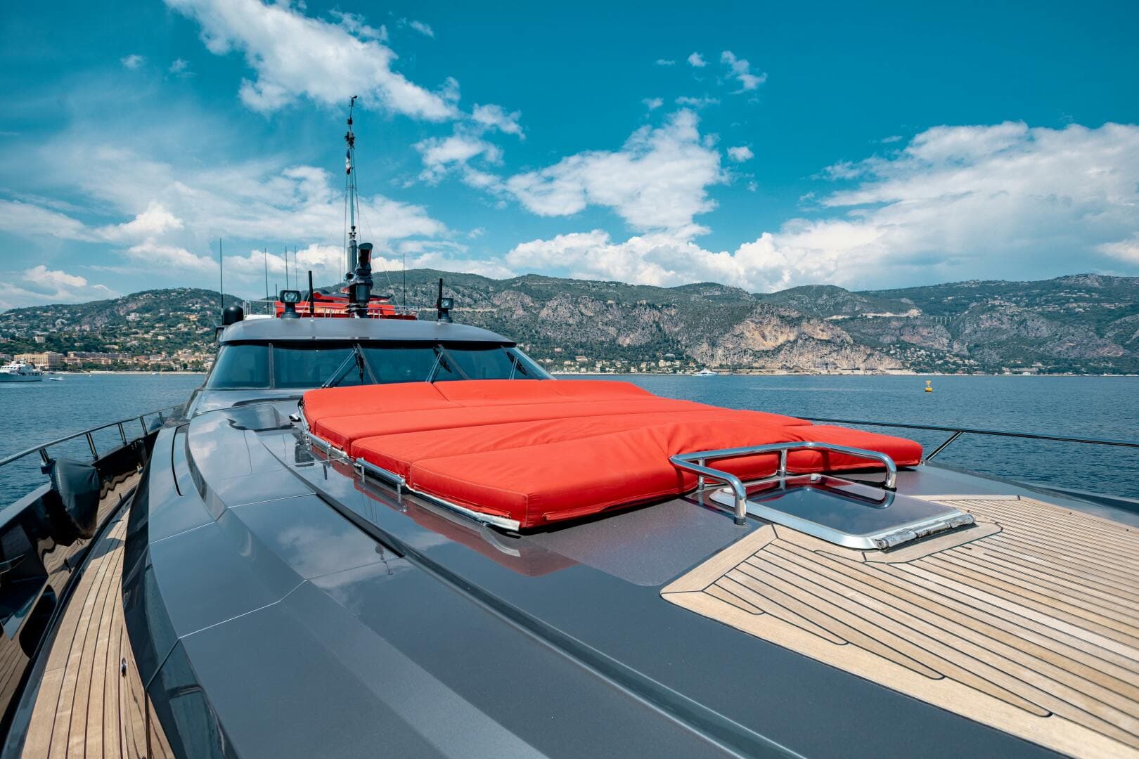 2009 Palmer Johnson Palmer Johnson 120