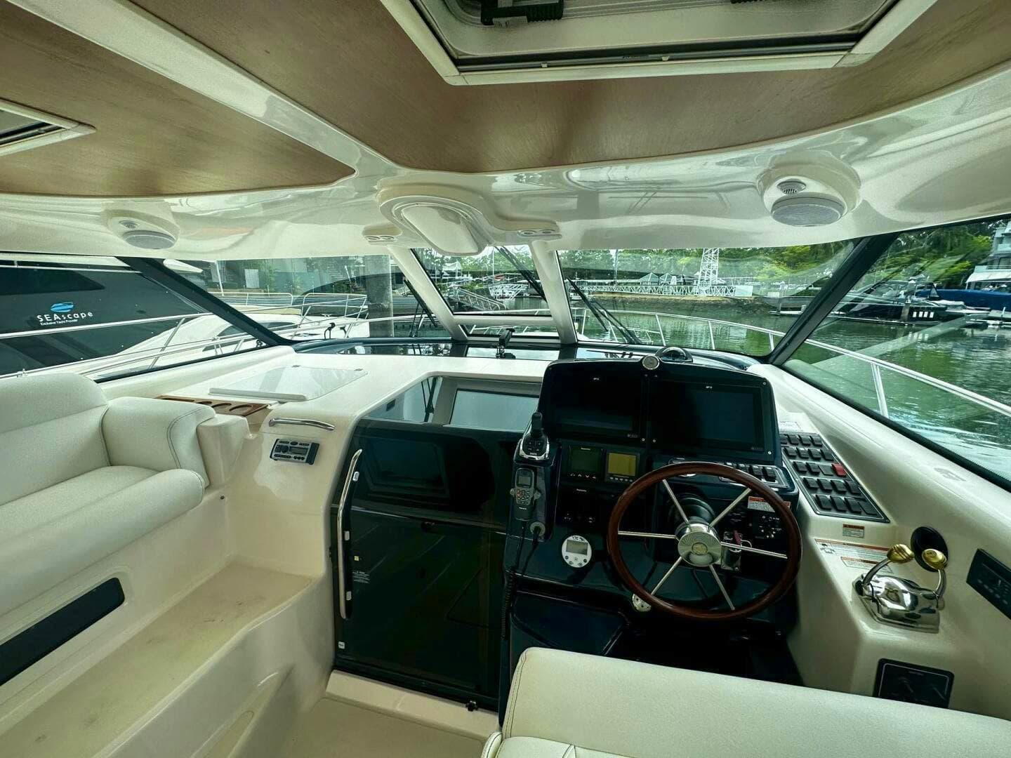 2008 Tiara Yachts 