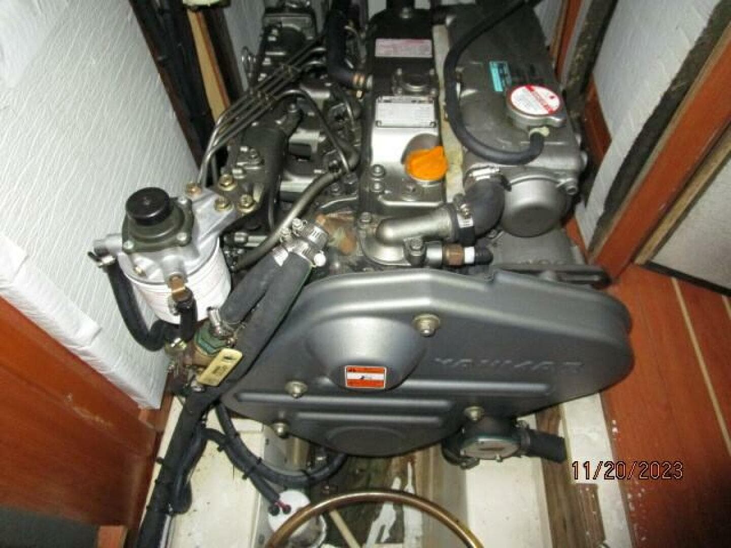 41' Hunter auxiliary2