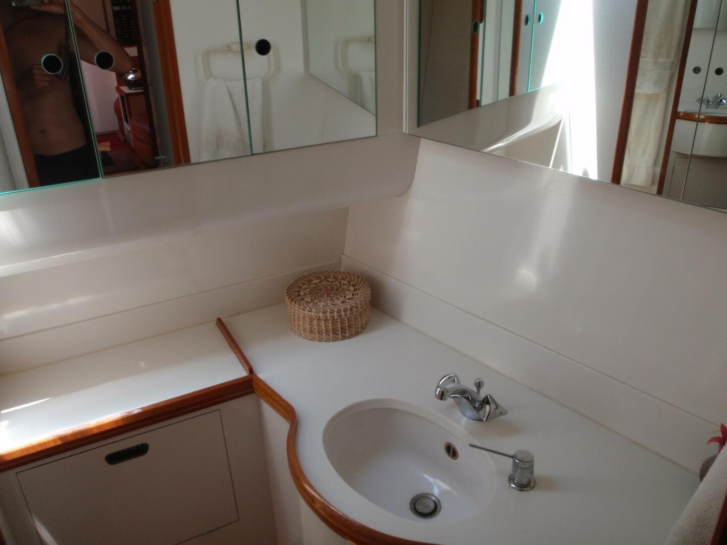 1986 Deerfoot 74 Pilothouse