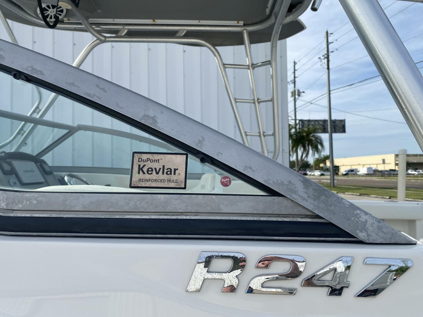 2011 Robalo 