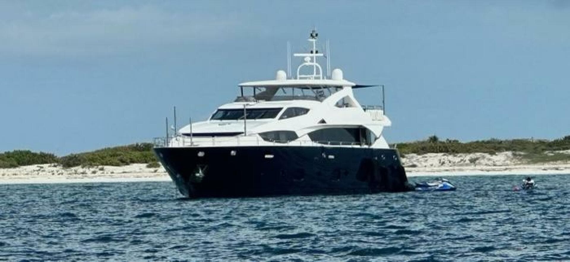 2011 Sunseeker 34M