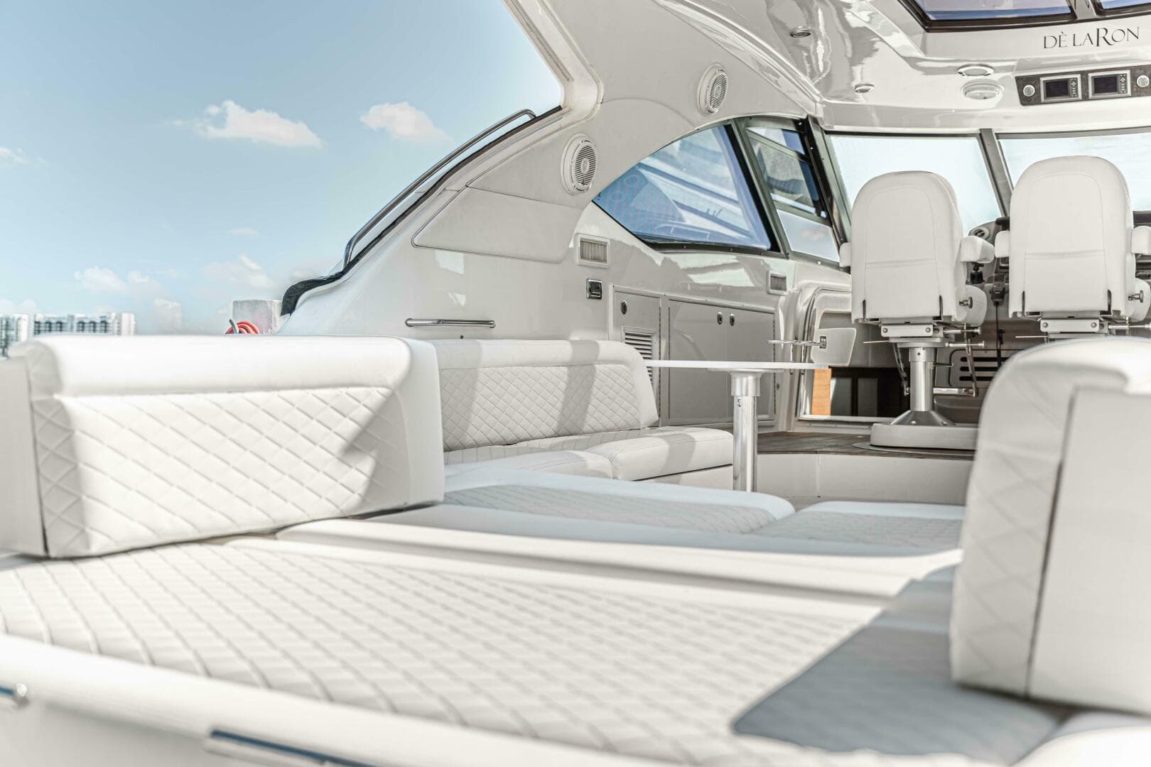 2013 Sea Ray Sundancer