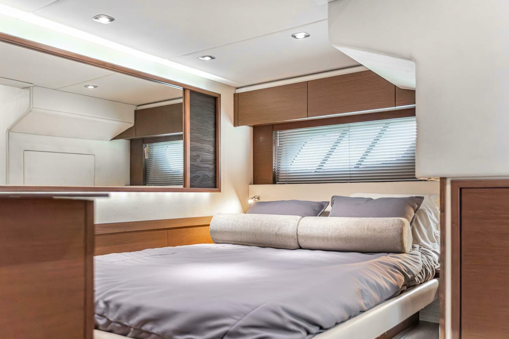 2013 Sea Ray Sundancer