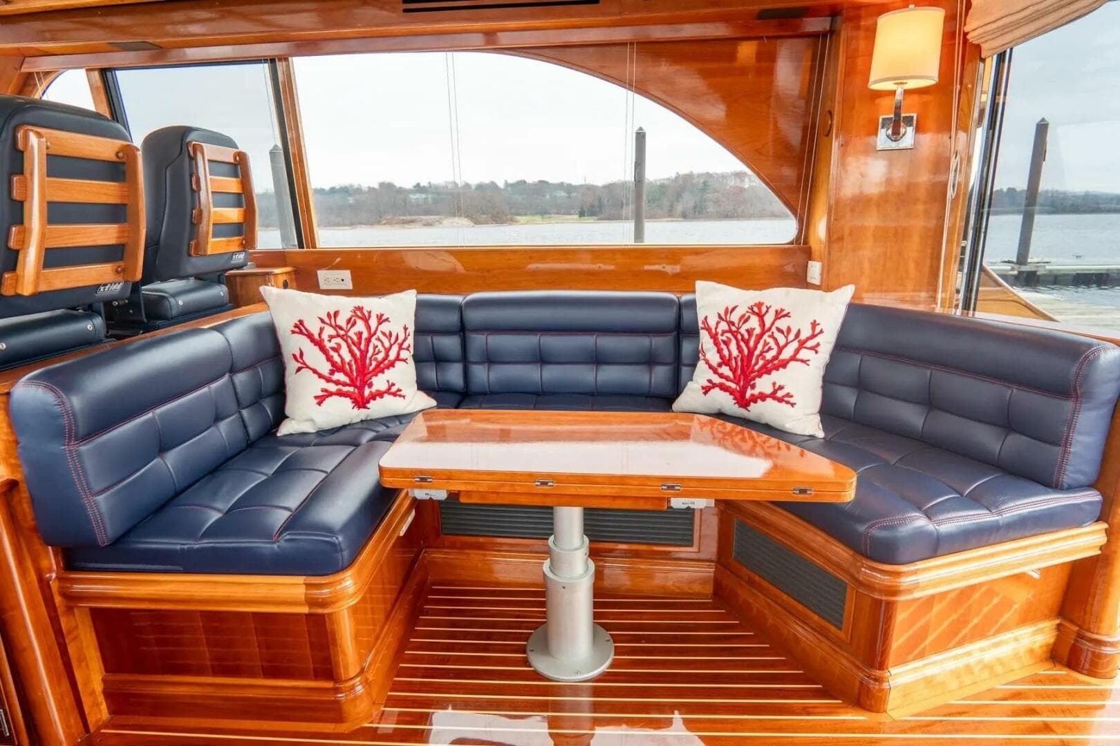 2006 Hinckley Talaria 55 FB