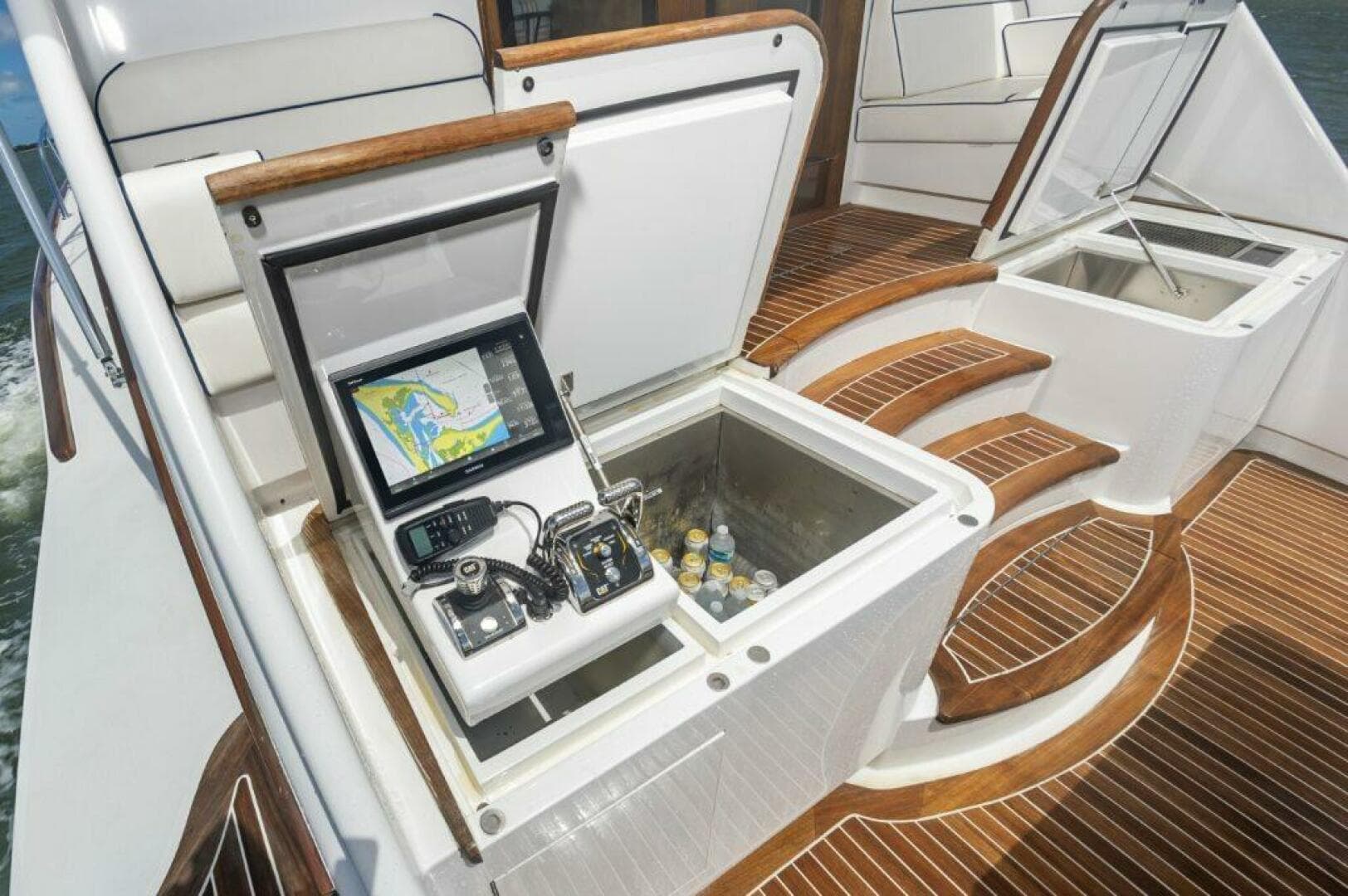 09641114 3beb 4d30 Ab60 C308e59ae9e9