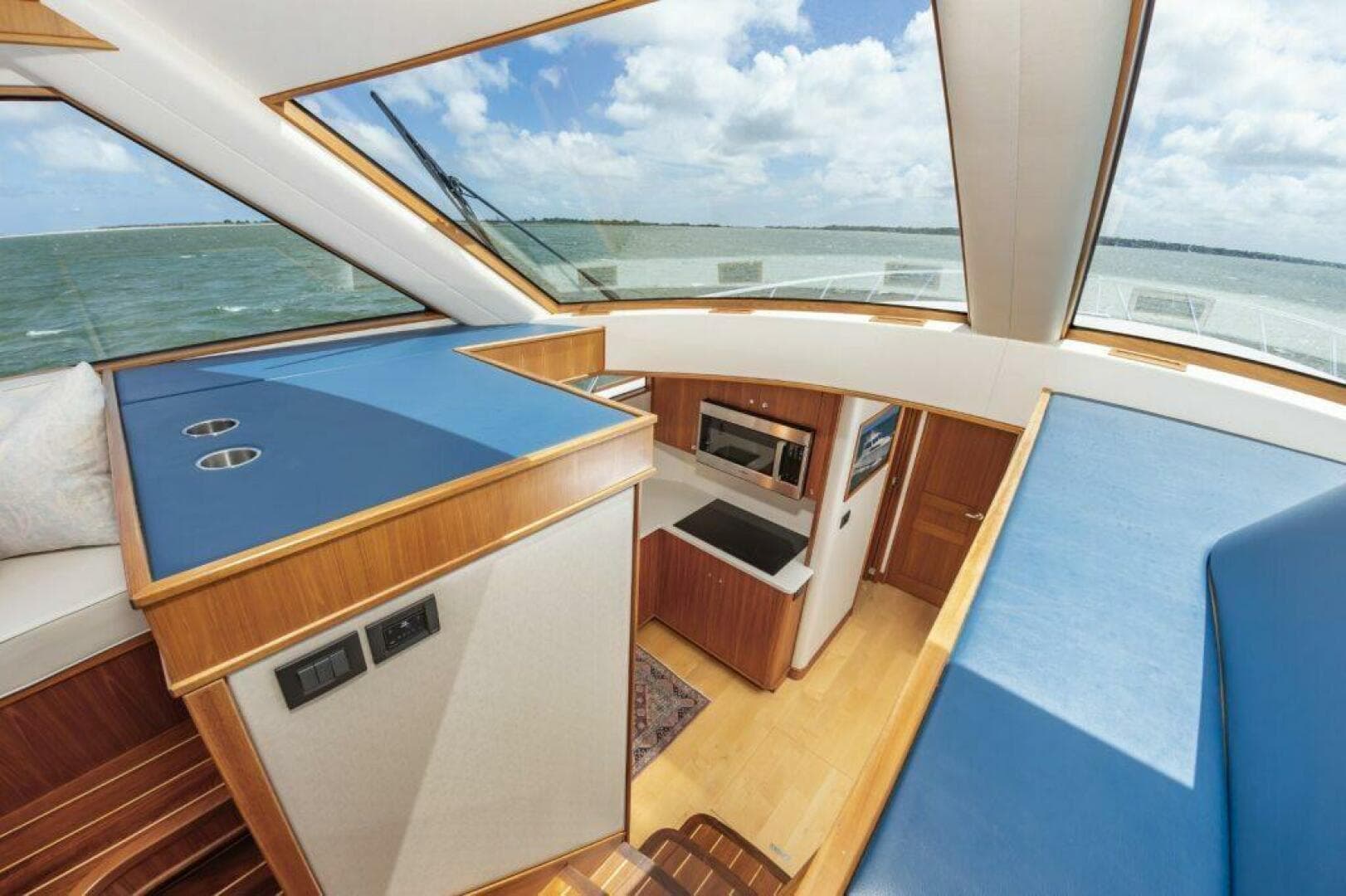 A703ba3c 9db3 42aa A339 Be8d31f7b76a