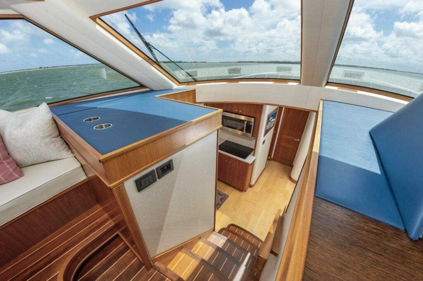 1cfff985 879b 4b32 8344 1eefeb28240a