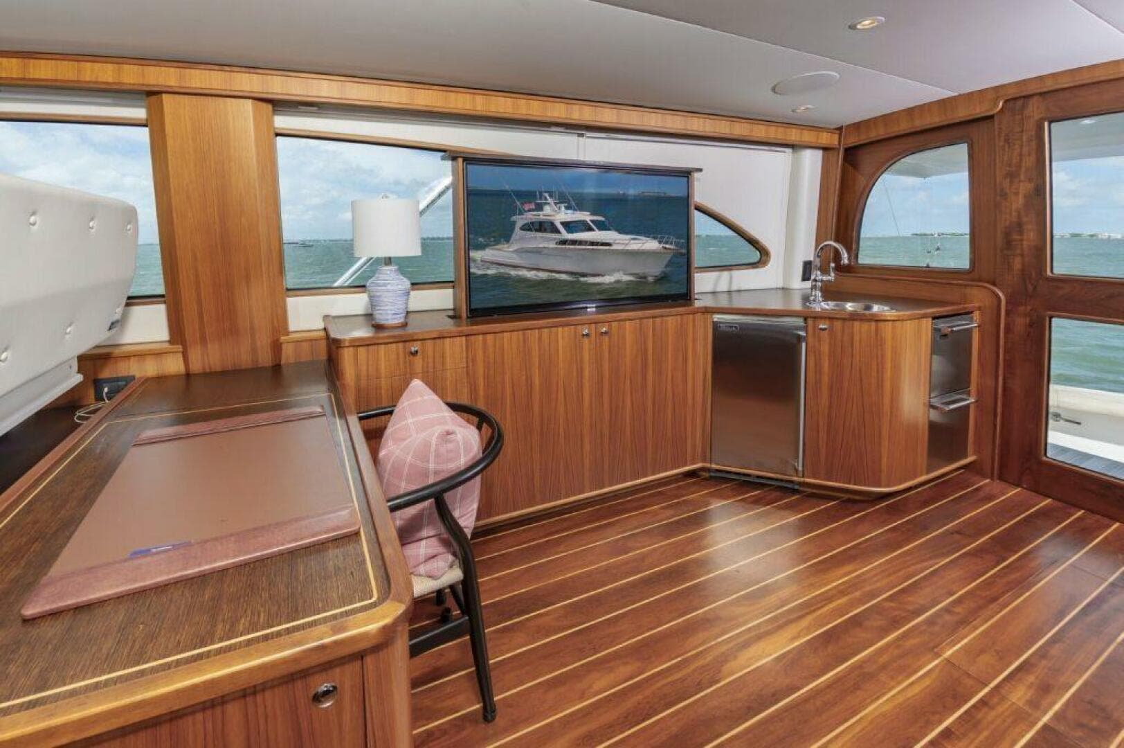 61c96c19 Aedd 45a6 985f C531f2752708