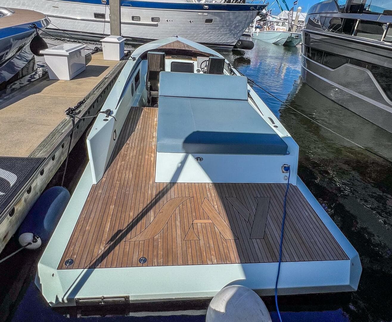 2019 SAY Carbon Yachts 29