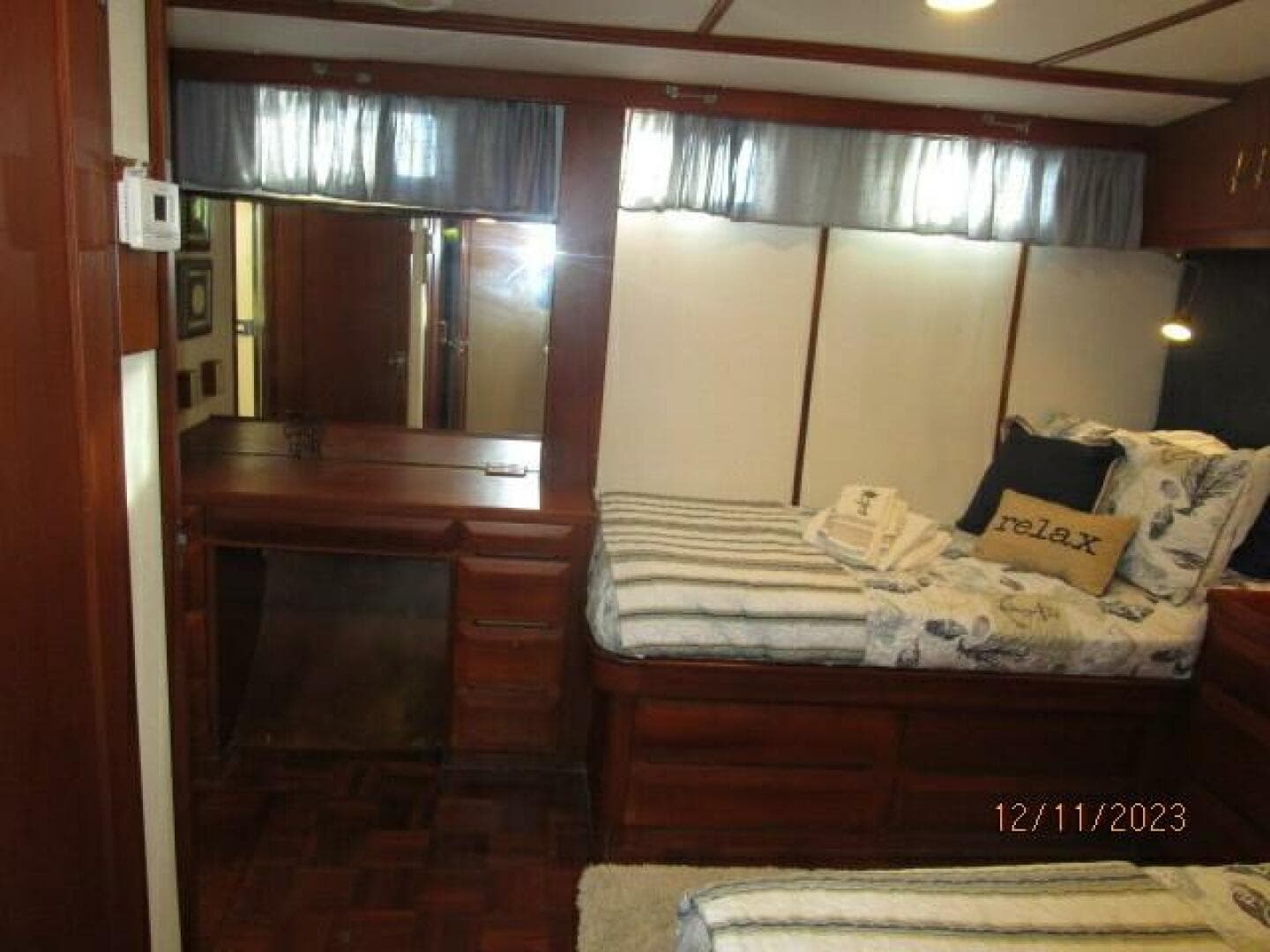 72' DeFever port aft guest stateroom outboard