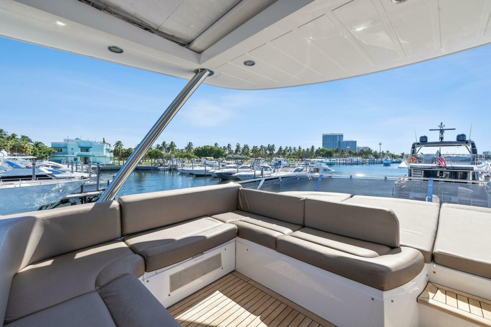 2014 Sunseeker Manhattan 73