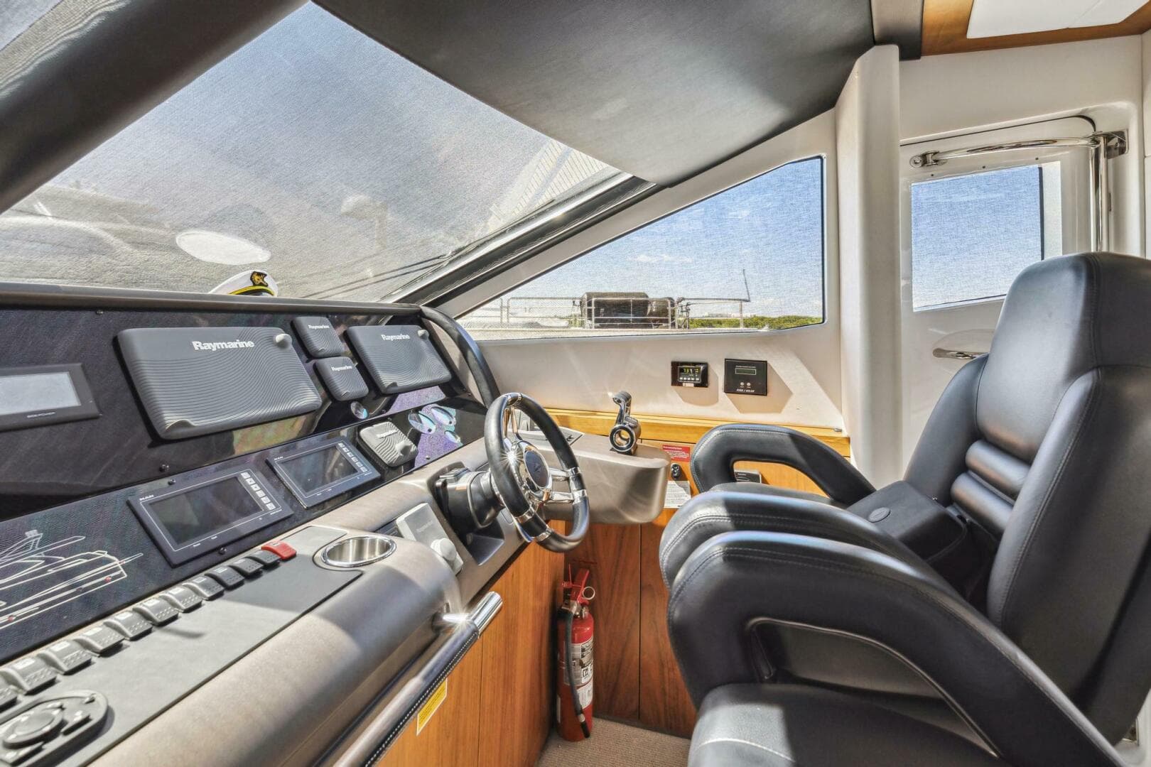 2014 Sunseeker Manhattan 73