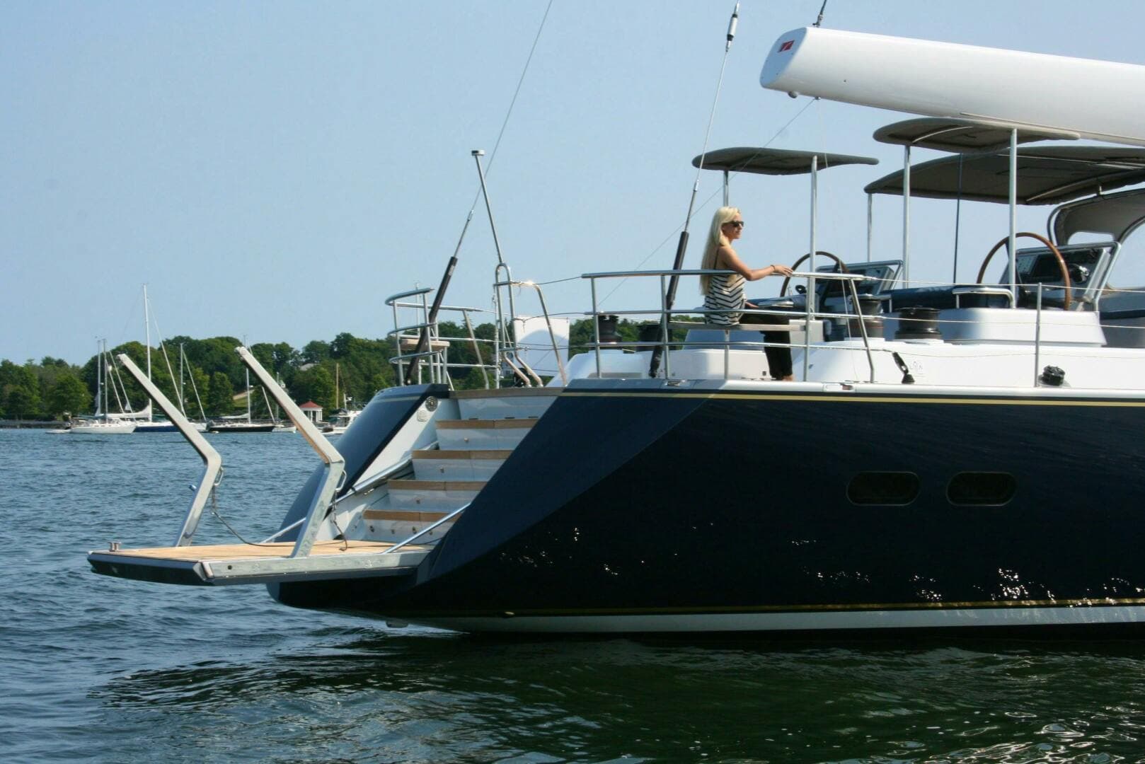 2011 Alia Yachts Warwick 82 LK