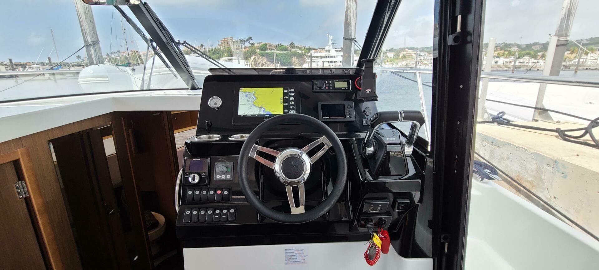 2021 Jeanneau NC 1095 Fly