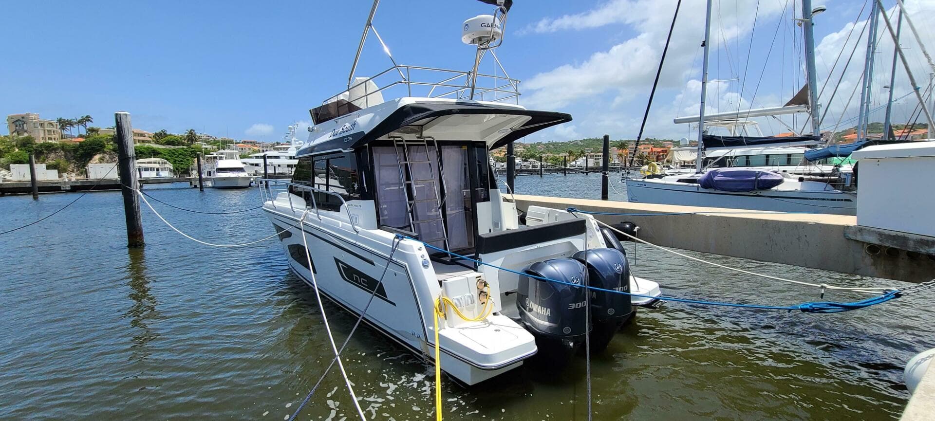 2021 Jeanneau NC 1095 Fly