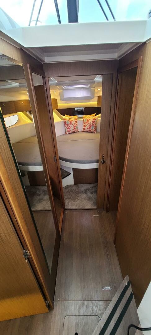 2021 Jeanneau NC 1095 Fly