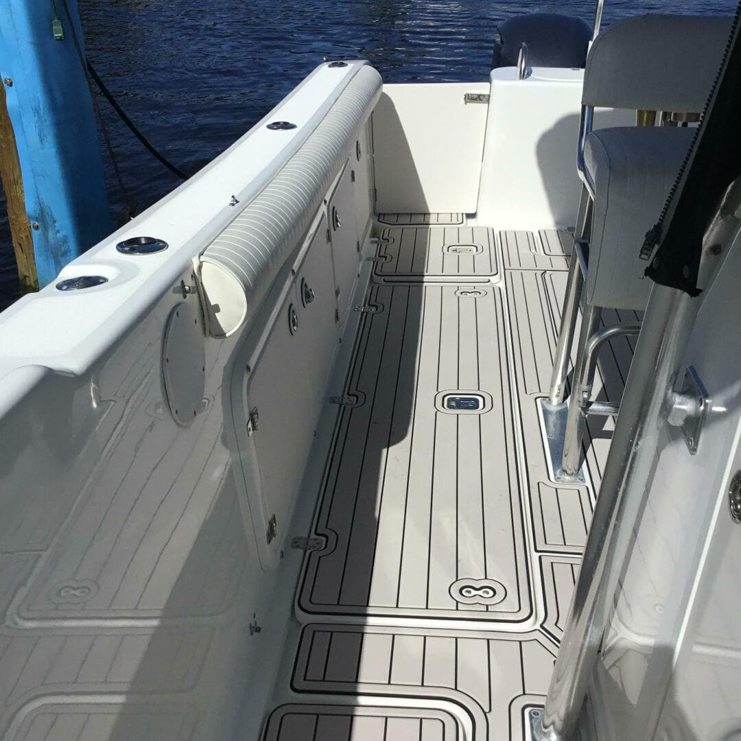 2004 Century 3200 Center Console