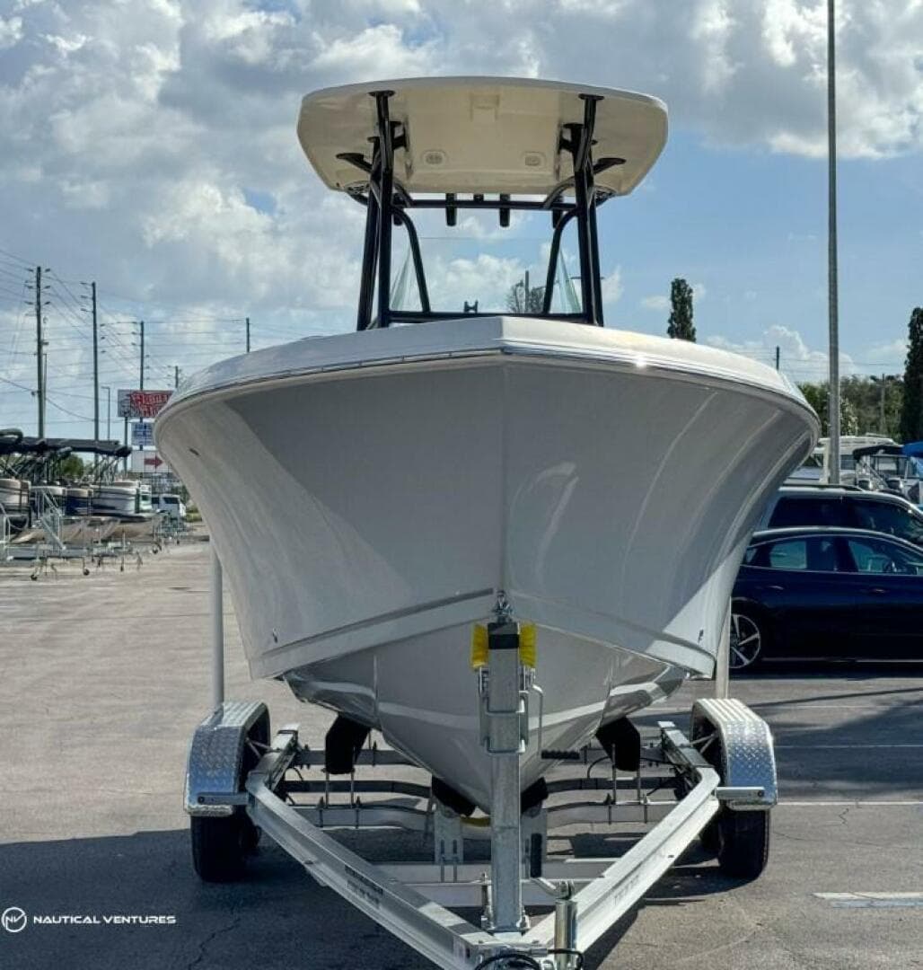2019 Sailfish 220 CC