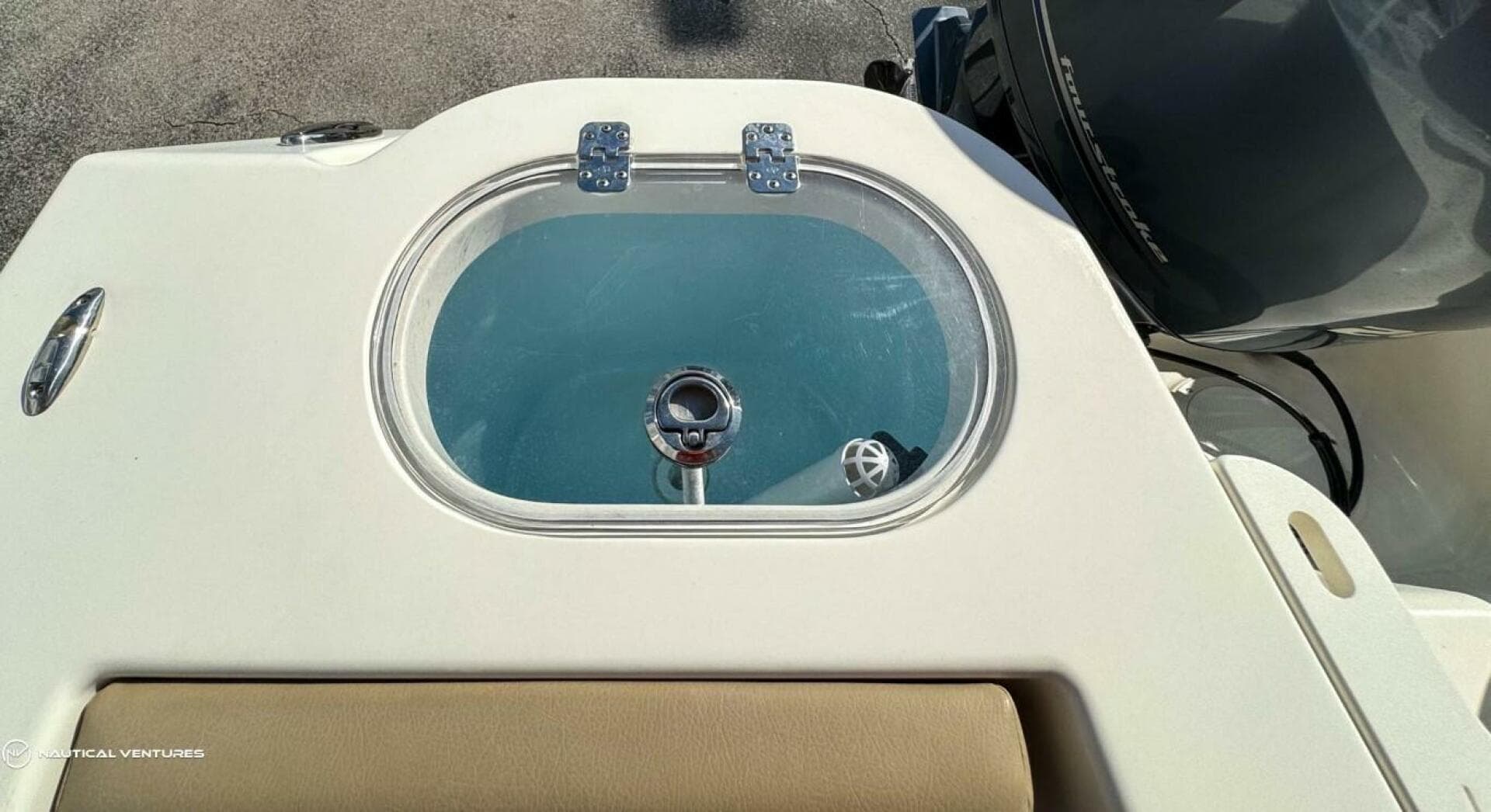 2019 Sailfish 220 CC